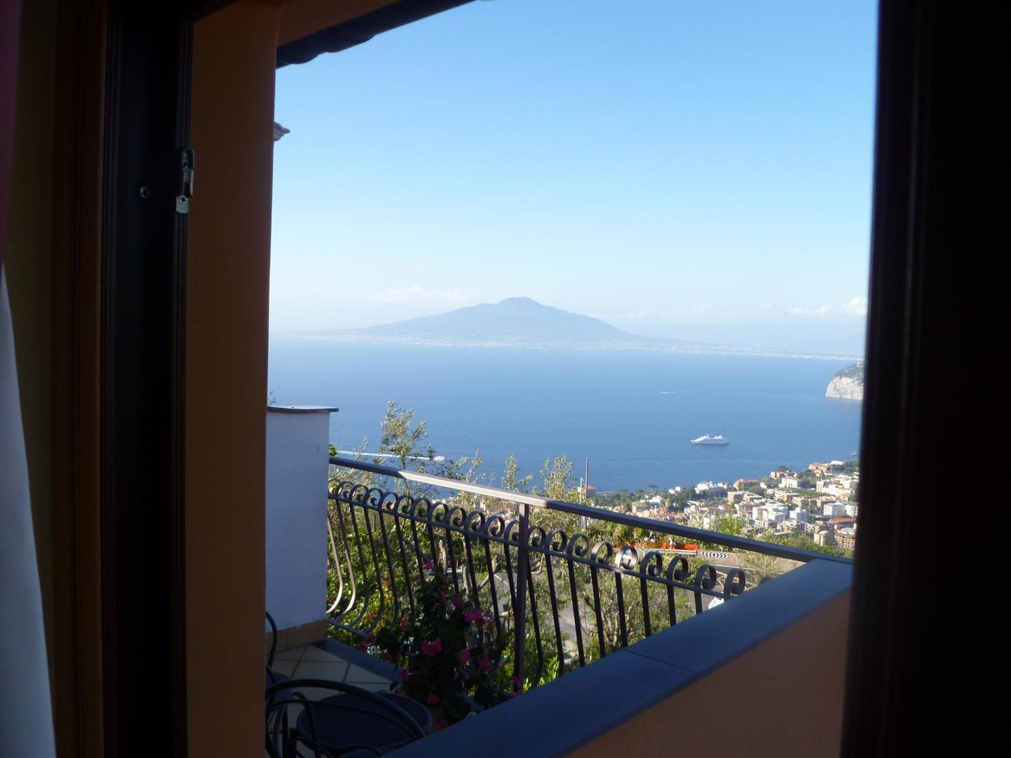 Hotel La Vue D'Or Sorrento Buitenkant foto