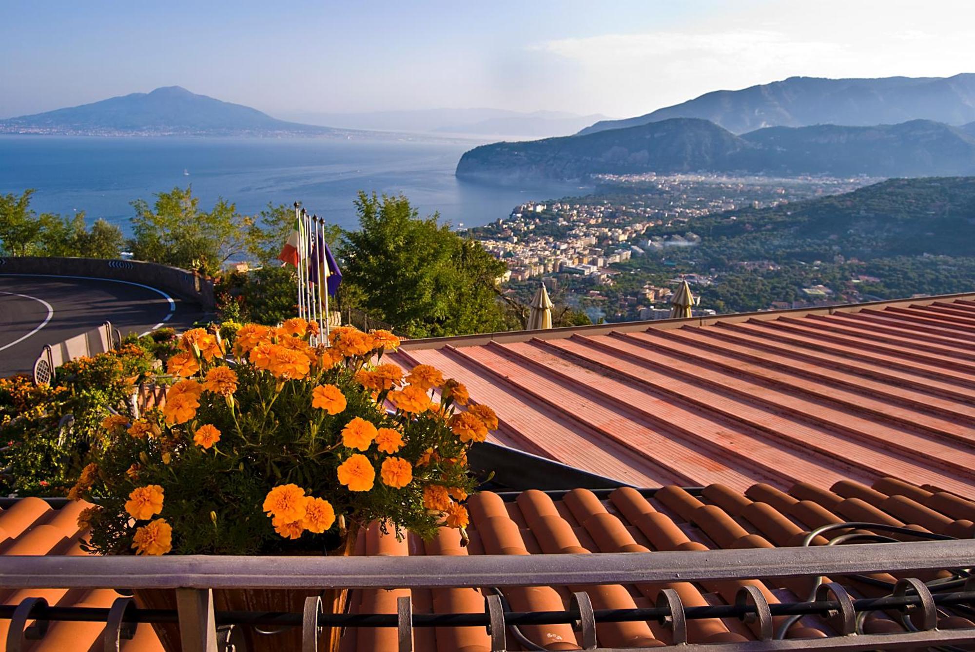 Hotel La Vue D'Or Sorrento Buitenkant foto