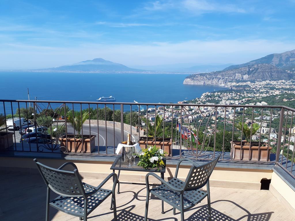 Hotel La Vue D'Or Sorrento Buitenkant foto