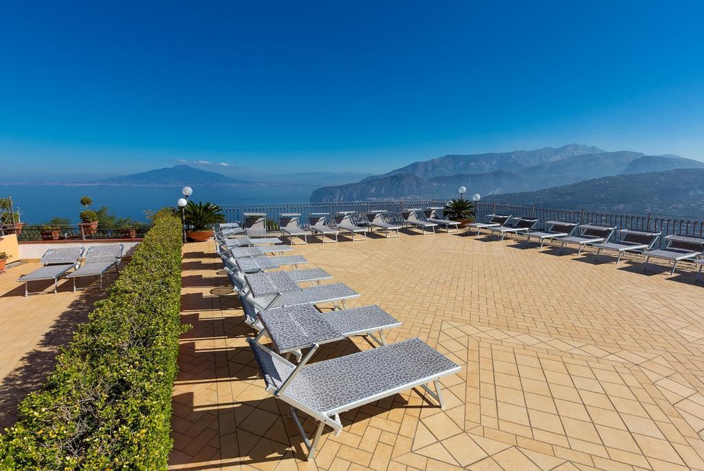 Hotel La Vue D'Or Sorrento Buitenkant foto