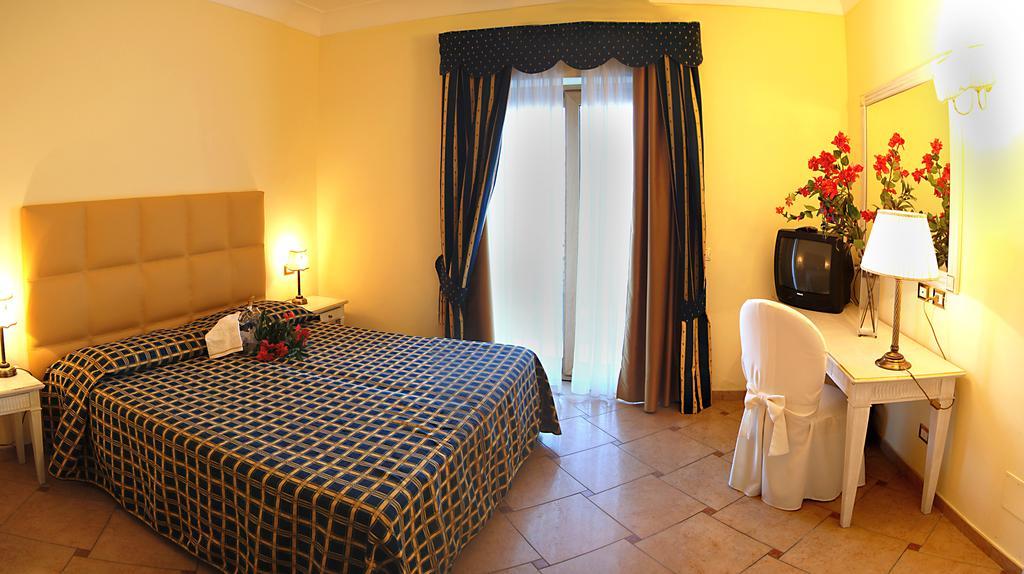 Hotel La Vue D'Or Sorrento Buitenkant foto
